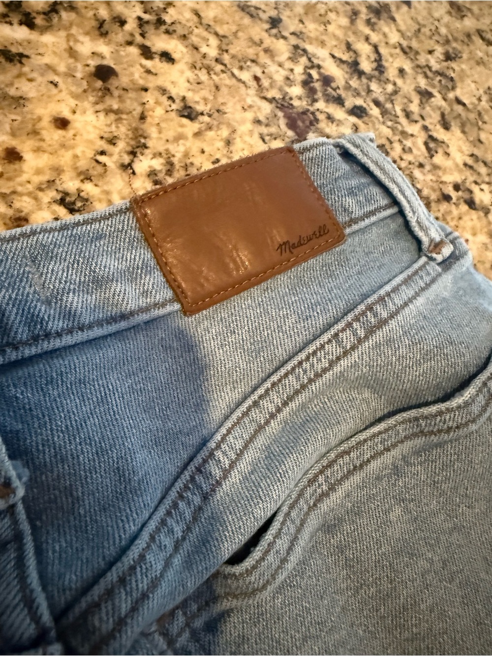 Madewell The Perfect Vintage Jean Straight-Leg Jeans - Picture 4 of 7